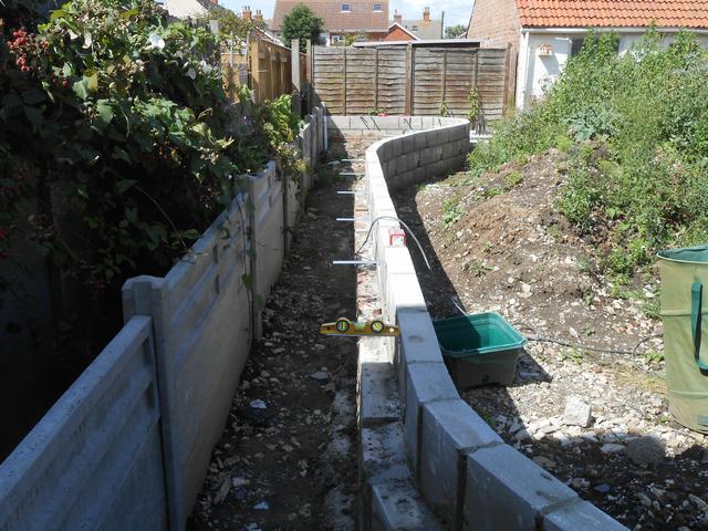 Brackets to support trackbed